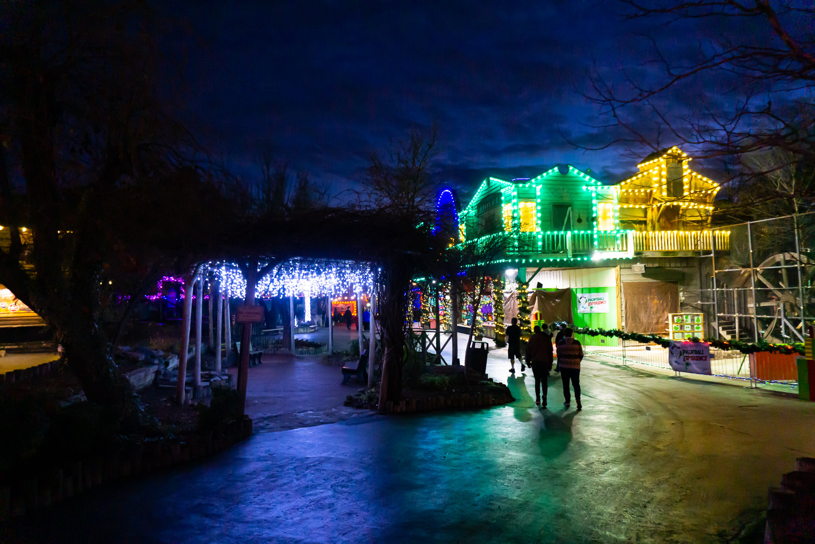 Lights in Frontier City